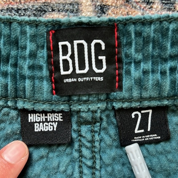 BDG Bubble Corduroy High-Waisted Baggy Pant Size 27 - Picture 8 of 12